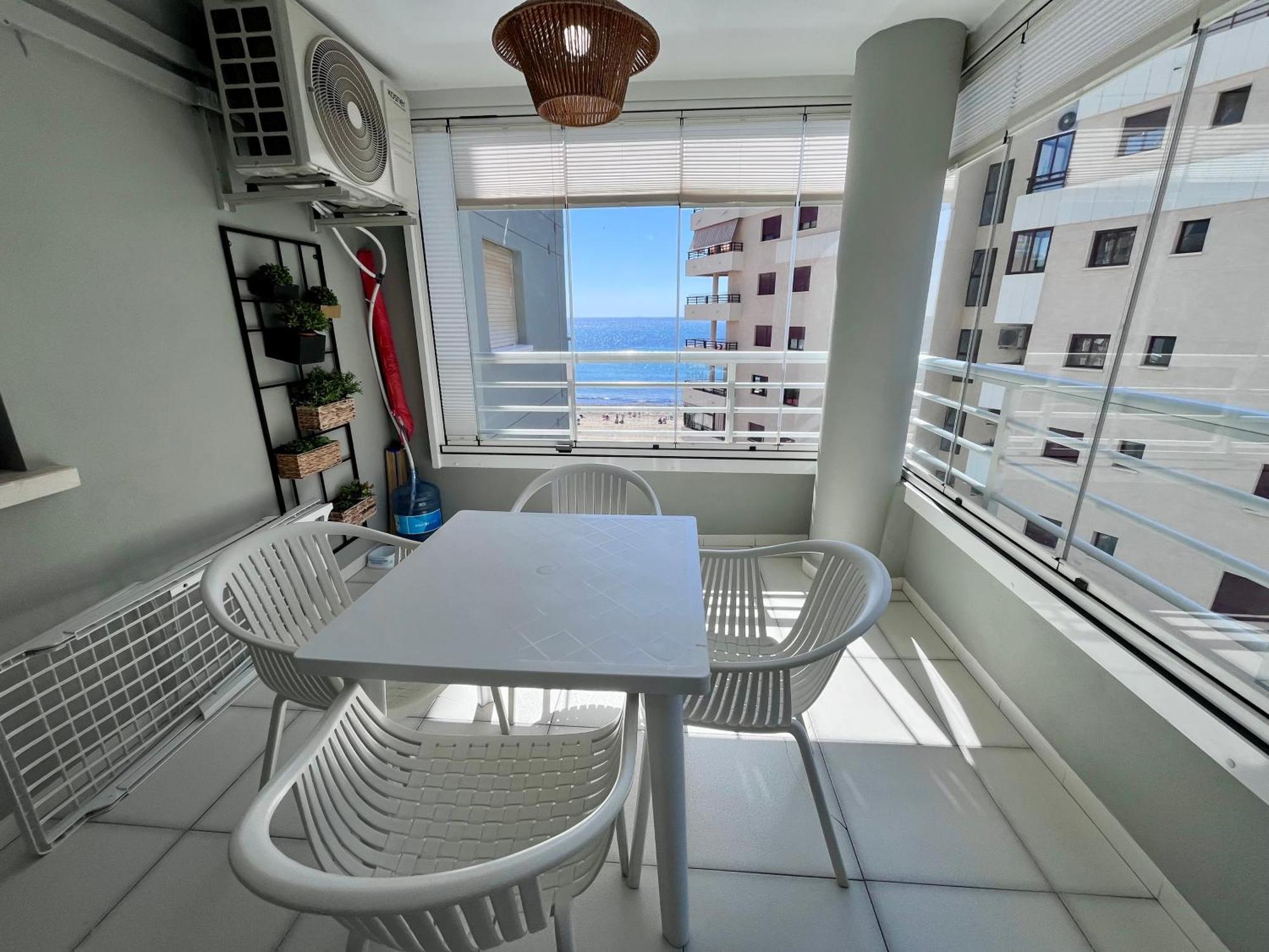 Modern Apartment On The Beach With Pool Calpe Buitenkant foto